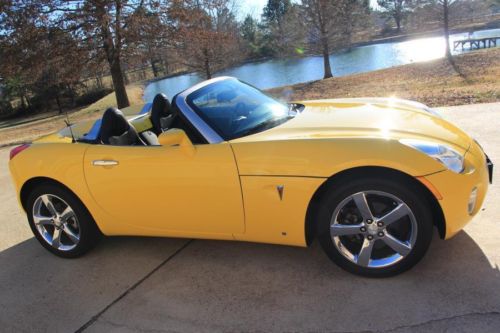 08 pontiac solstice convertible automatic leather yellow 31k miles shipping fina