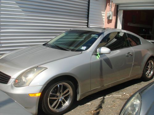 2004 infiniti g35 coupe with leather
