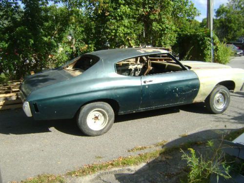 1971 chevelle project or parts car rolling body no engine or trans