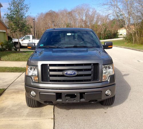 2010 ford f150 fx4...loaded!