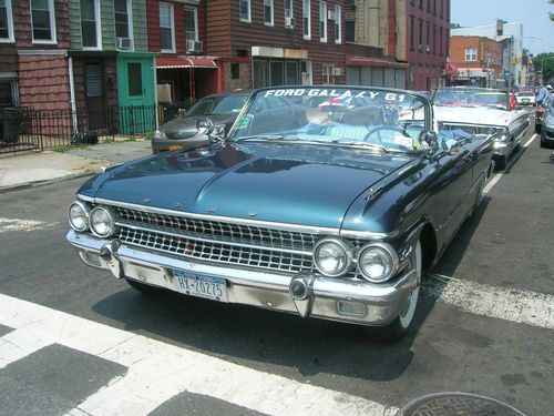 1961 fordgalaxie sunliner convertible