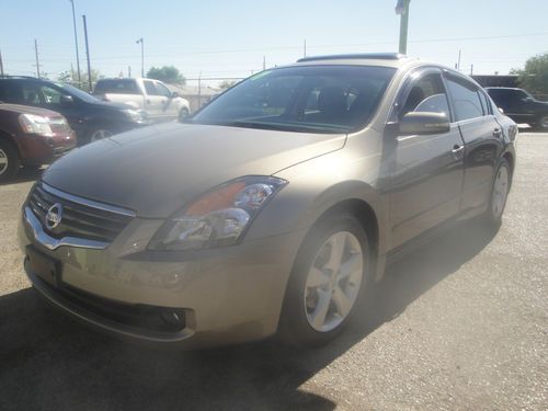 2007 nissan altima se ( v6 model with sunroof and almost new michelin tires ! !