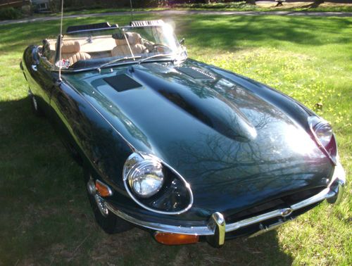 1969 jaguar e type xke roadster brg w biscuit int &amp; top restored low milage