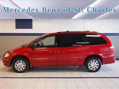 2007 chrysler town and country; 1 owner; sharp; extra clean!