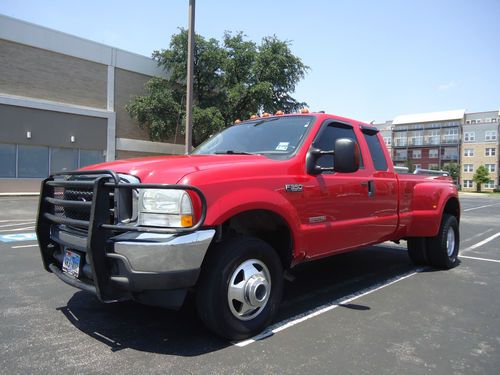 2004 ford f350 xlt 4x4 diesel dually. extra clean. look!!!