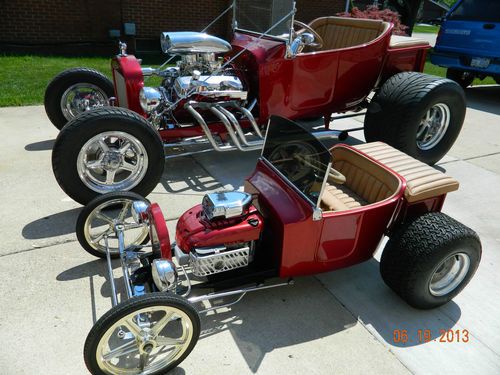 1923 t-bucket and matching go cart