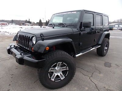 2011 jeep wrangler unlimted 4x4 lifted new wheels/tires skylights heated leather