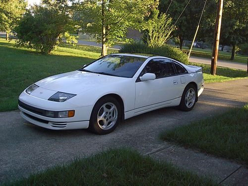 1993 nissan 300zx turbo coupe 2-door 3.0l  not running for parts or repair