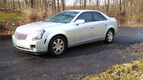 2003 cadillac cts - great condition!!!