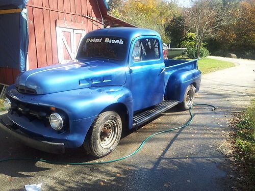 Beautiful 1952 ford f100 pickup blue withblue flames reserve is 9,100