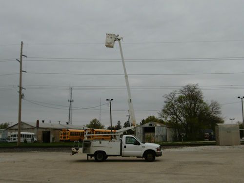 2001 ford f350 bucket truck v10 service utility truck 35' 5" working height