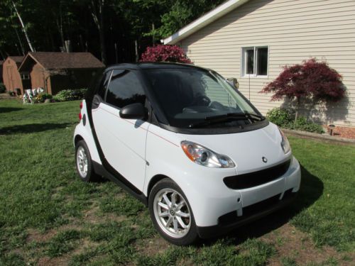 2008 white smart fortwo pure passion coupe 2 door w/panoramic moonroof fun car!