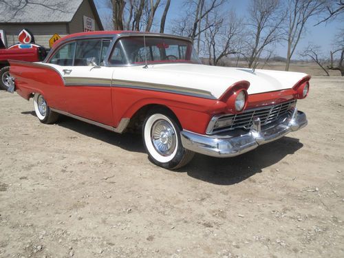 1957 ford fairlane 500 factory powersteering and a/c 312 v8