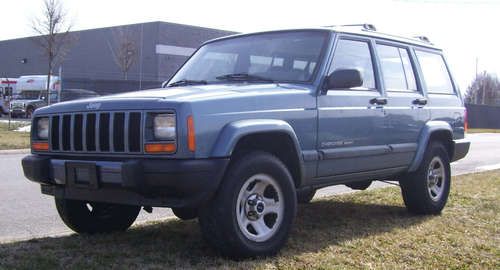 1999 jeep cherokee 111k miles rare selec trac full time 4wd, clean runs strong