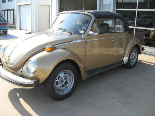 1974 volkswagon bug convertible sun bug
