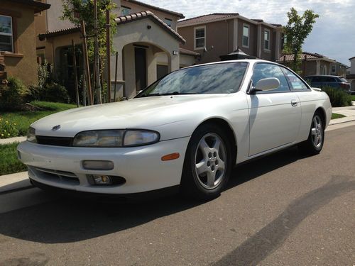 1996 nissan 240sx se coupe 2-door 2.4l with auto trans - $$$$ invested l@@k!!!