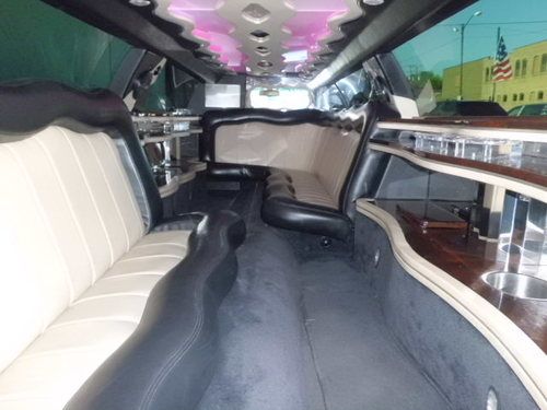 2007 lincoln towncar  limousine - 180" stretch - 16 passenger - layed out -