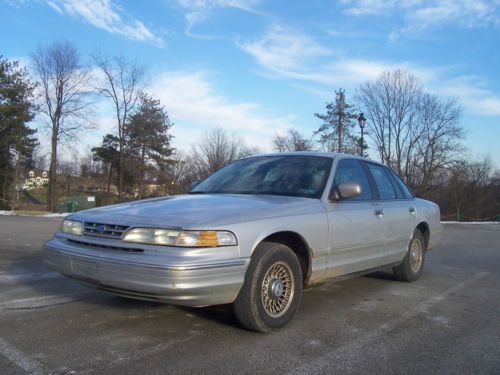 1997 crown victoria lx-loaded &amp; very clean