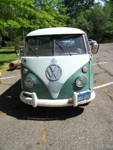 1965 11-window  vw microbus