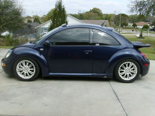 2002 volkswagen beetle gls hatchback 2-door 2.0l