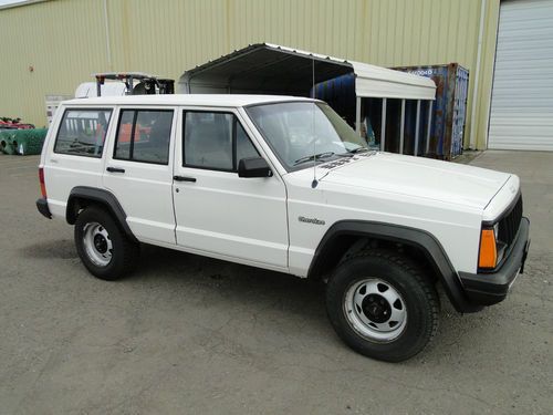 1996 jeep cherokee se 4-door 4wd