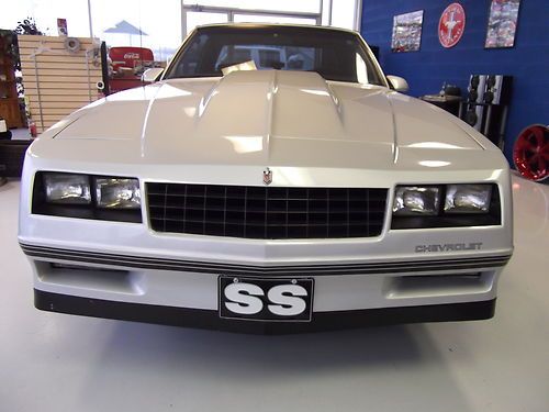 1987 monte carlo ss all matching numbers 44,000 miles