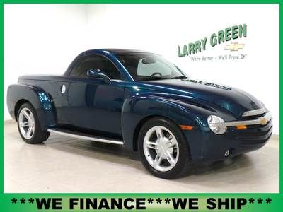 2005 chevrolet ssr ls 6.0l, low miles, extra clean, leather ***we finance***