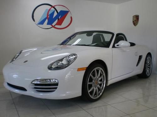 Boxster- $57k msrp, 19" whls, heated seats, rare colors, low miles, mint!