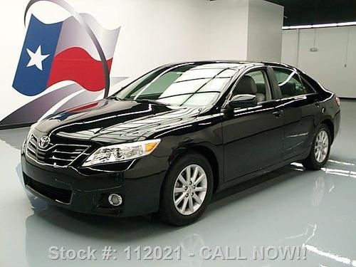 2010 toyota camry xle leather sunroof nav rear cam 26k! texas direct auto