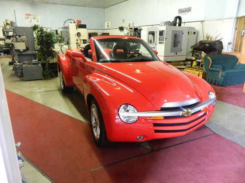 2003 chevrolet ssr hard top convertible low mileage