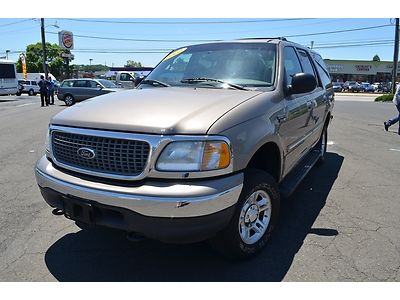 2002 ford expedition xlt  no reserve, clean carfax , service records