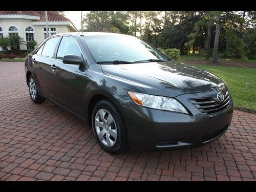 2009 toyota camry le very clean sedan great colors