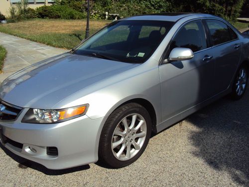 2006 acura tsx *fully loaded* navigation*xm radio*bluetooth*leather*roof*1 owner