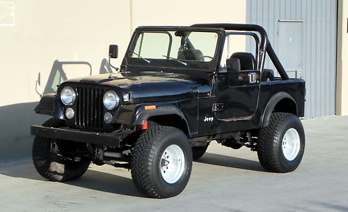 California original, 1983 cj7, 100% rust free, all original cj7, runs great!