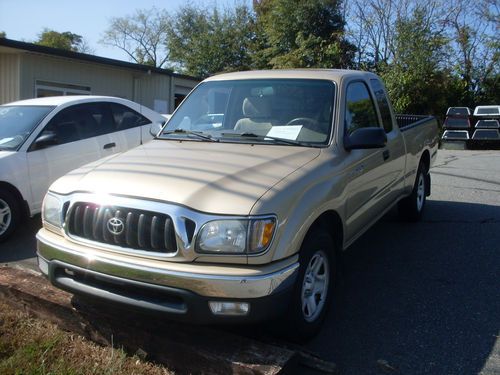 2003 toyota tacoma pre runner extended cab pickup 2-door 2.4l