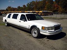1994 lincoln town car base limousine 4-door 4.6l
