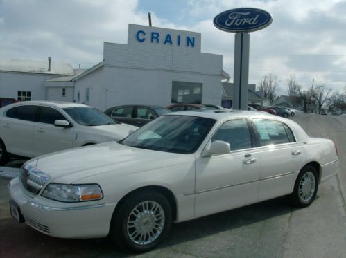 2007 07 lincoln town car signature limited 81,000 miles white chocolate moonroof