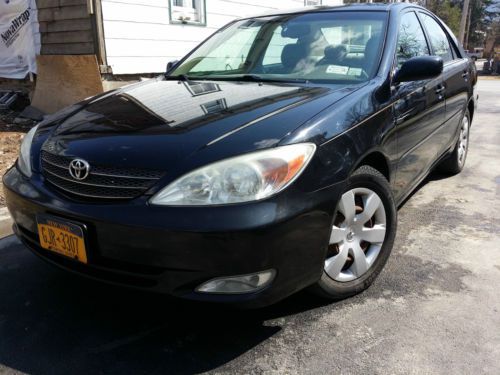 2004 toyota camry xle v6 leather - moon roof - full power