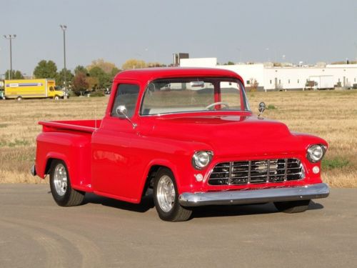 Show quality 1956 chevy truck pro touring restored resto mod
