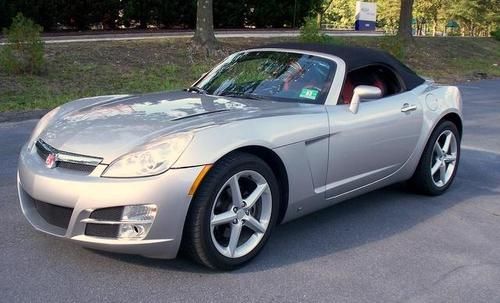 2007 saturn sky convertible silver / black top / red &amp; black leather 47500 miles