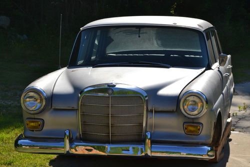 1966 mercedes benz 200 diesel   with boxes of new parts project car   66