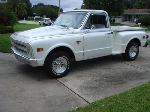 1968 chevy c-10 8 cyl auto excelent condition