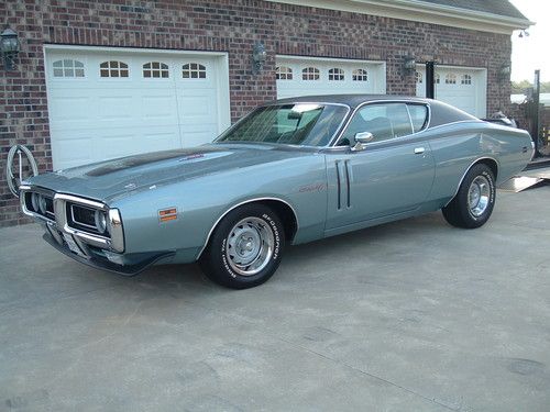 Very rare-1 of 98-1971 dodge charger r/t-vcode-440-sixpack-air grabber-automatic