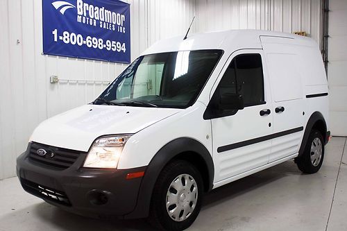 12k miles factory warranty connect xl  work van cargo one owner 2.0 i4  serviced