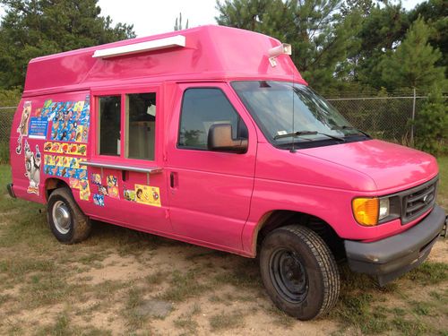 2006 ford e-250 ice  cream truck 4.6l new paint, new freezers, ready to work