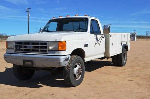 Ford 4x4 utility bed