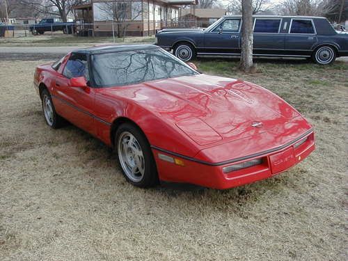 1990 corvette--red--automatic--glass top
