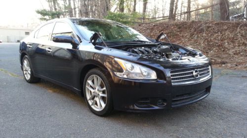 ** fix it yourself ** 2010 nissan maxima s *** beautiful leather ** easy repair