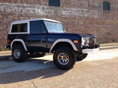 1977 ford bronco 302,automatic,disc brakes, beautiful daily driver, must see!