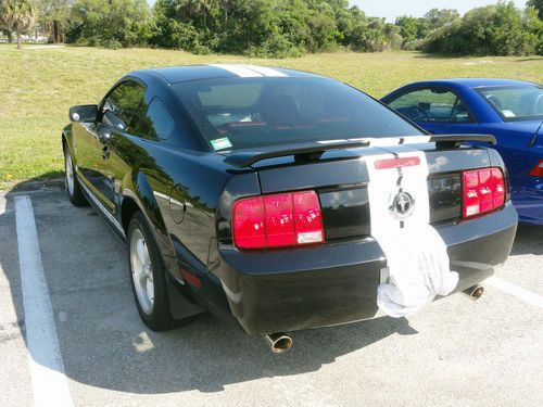 2005 ford mustang gt look alike mint condition!!
